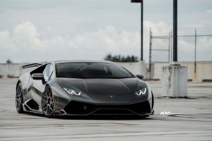 Lamborghini Huracan LP610-4 on ADV.1 Wheels (ADV7 MV2 CS)